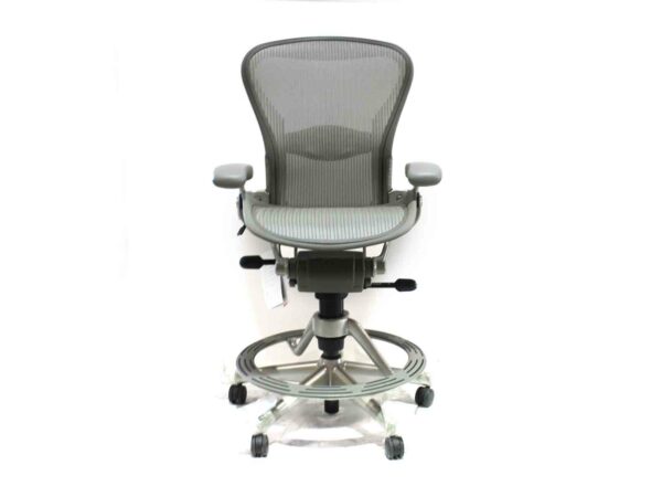 Office Furniture Outlet new Herman Miller Aeron Gray Chair