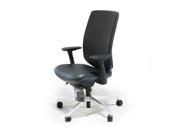 Office Furniture Outlet new Herman Miller Black LEATHER Verus Chair